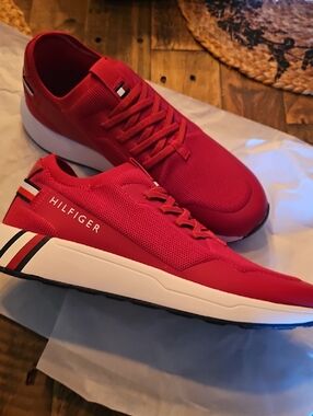 Tommy Hilfiger Red Men's Knit Lace-Up Sneakers with White Midsole